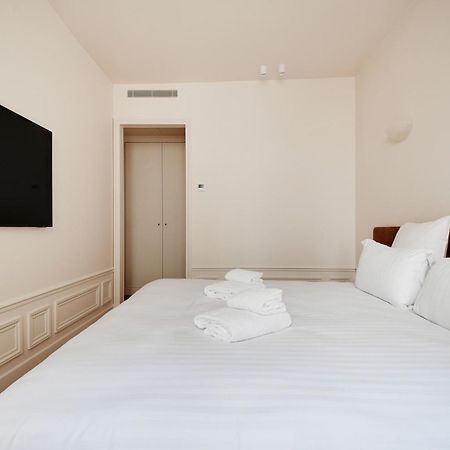 Pick A Flat'S Apartements With Services In Louvre - Rue Des Halles Париж Экстерьер фото