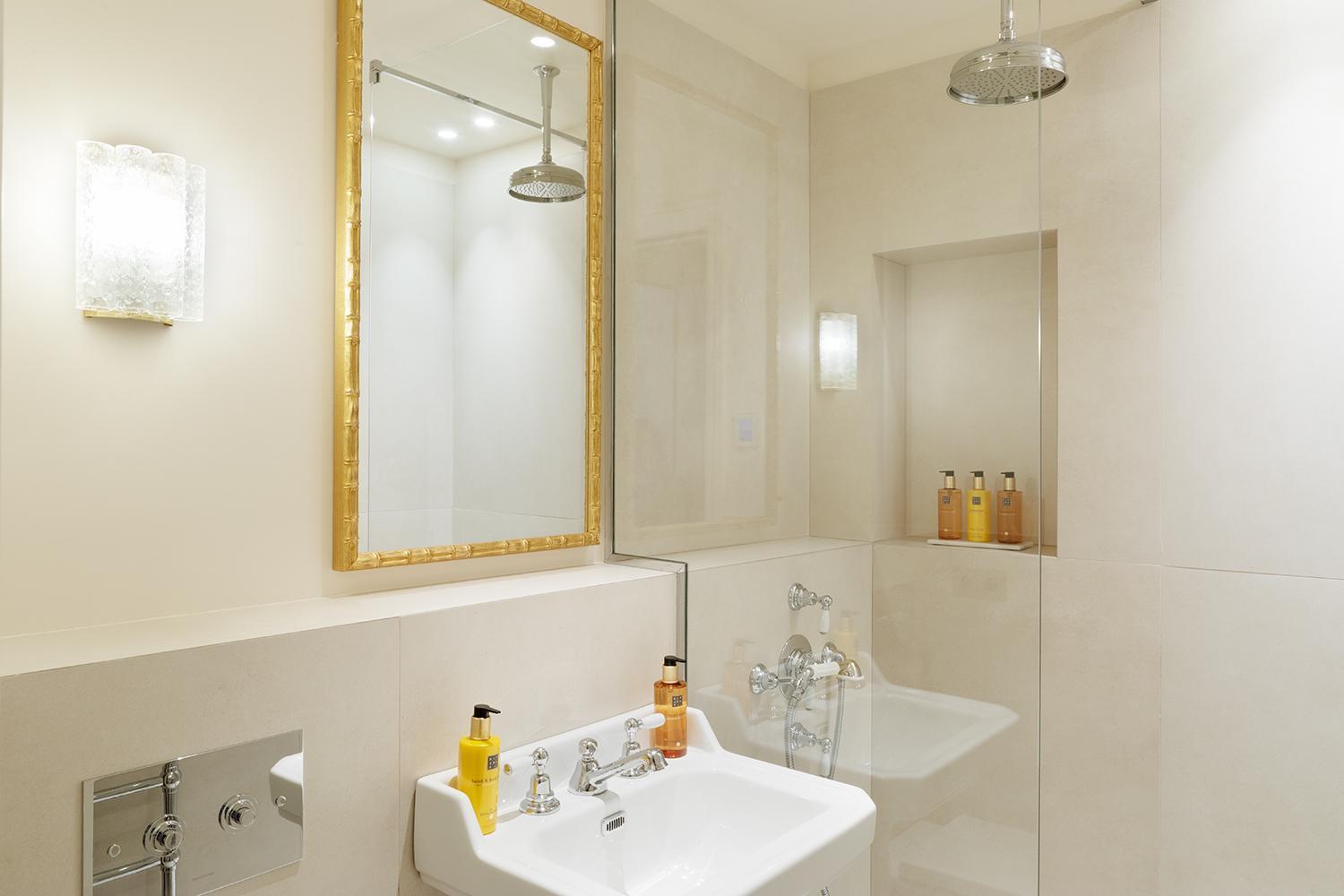 Pick A Flat'S Apartements With Services In Louvre - Rue Des Halles Париж Экстерьер фото