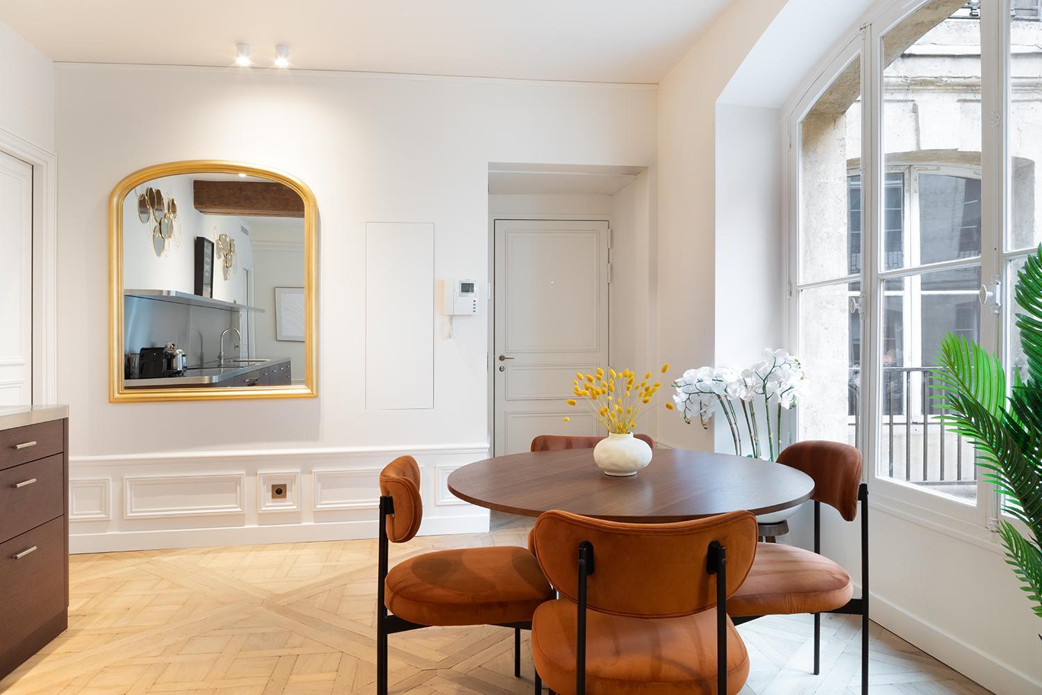 Pick A Flat'S Apartements With Services In Louvre - Rue Des Halles Париж Экстерьер фото