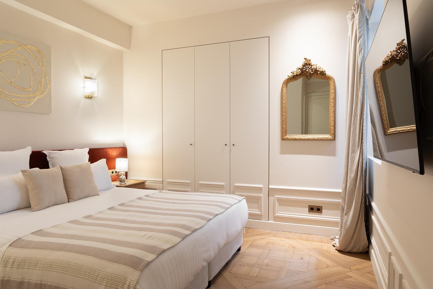 Pick A Flat'S Apartements With Services In Louvre - Rue Des Halles Париж Экстерьер фото