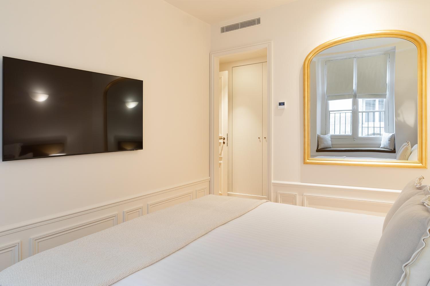 Pick A Flat'S Apartements With Services In Louvre - Rue Des Halles Париж Экстерьер фото